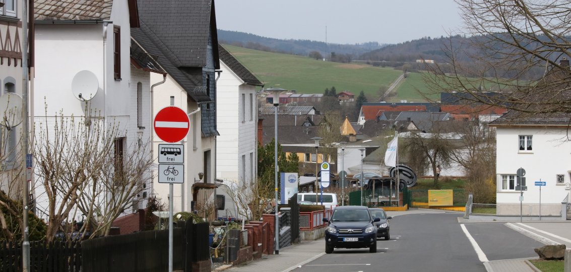 Foto der Straße Richtung Innenstadt